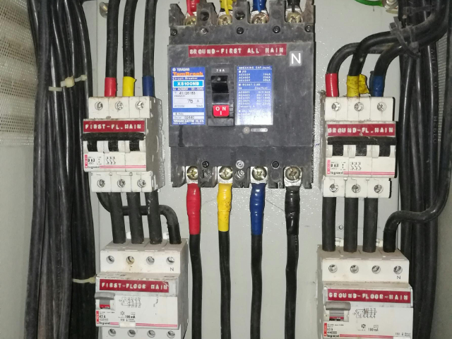 武漢鑫起禾貿(mào)易有限公司 專注配電開(kāi)關(guān)控制設(shè)備，賦能現(xiàn)代電力系統(tǒng)安全與高效